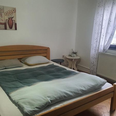 Hostelche Guest House Smederevo Exterior foto