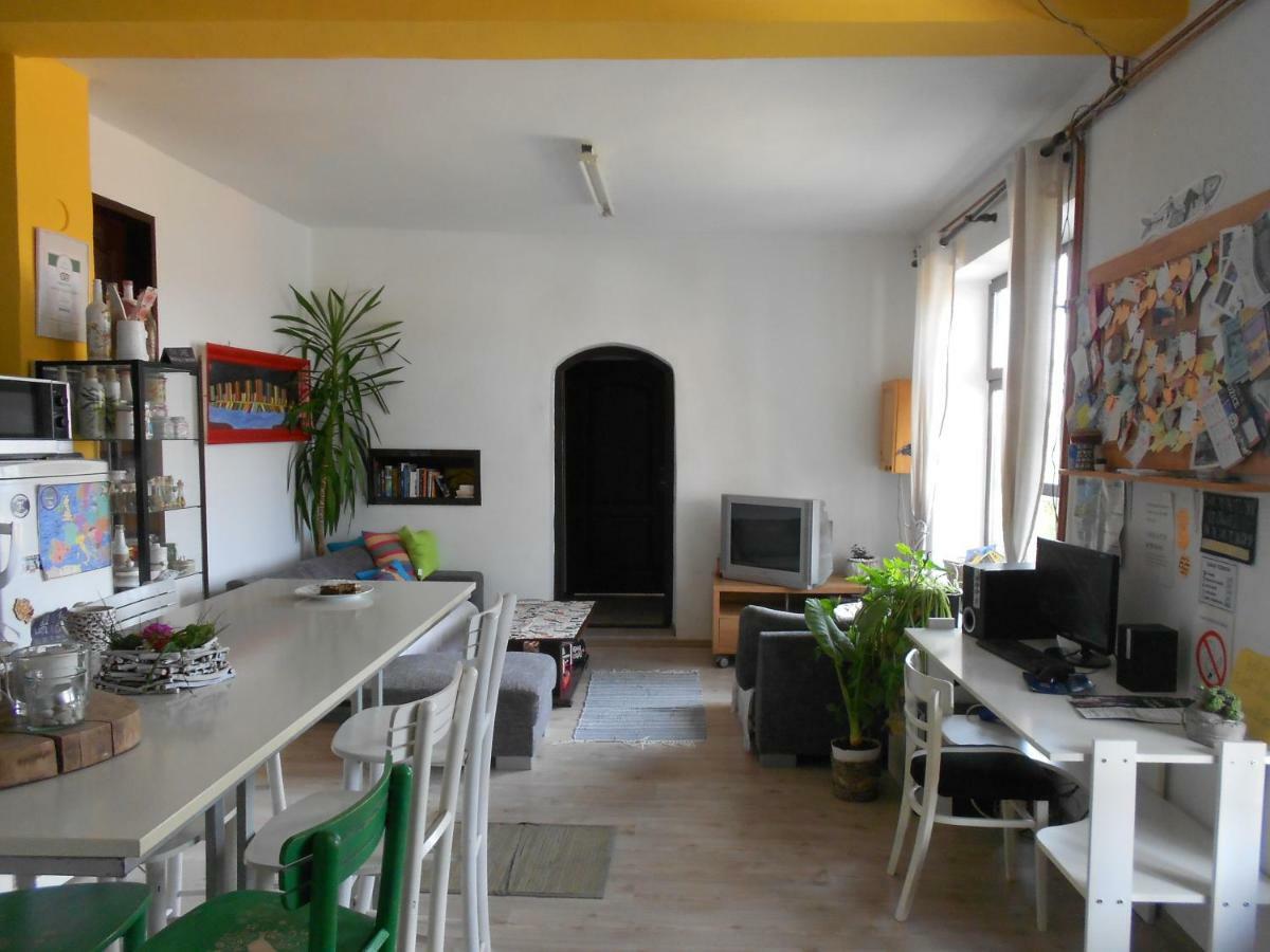 Hostelche Guest House Smederevo Exterior foto